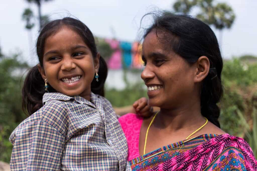 Indian-mother-and-daughter